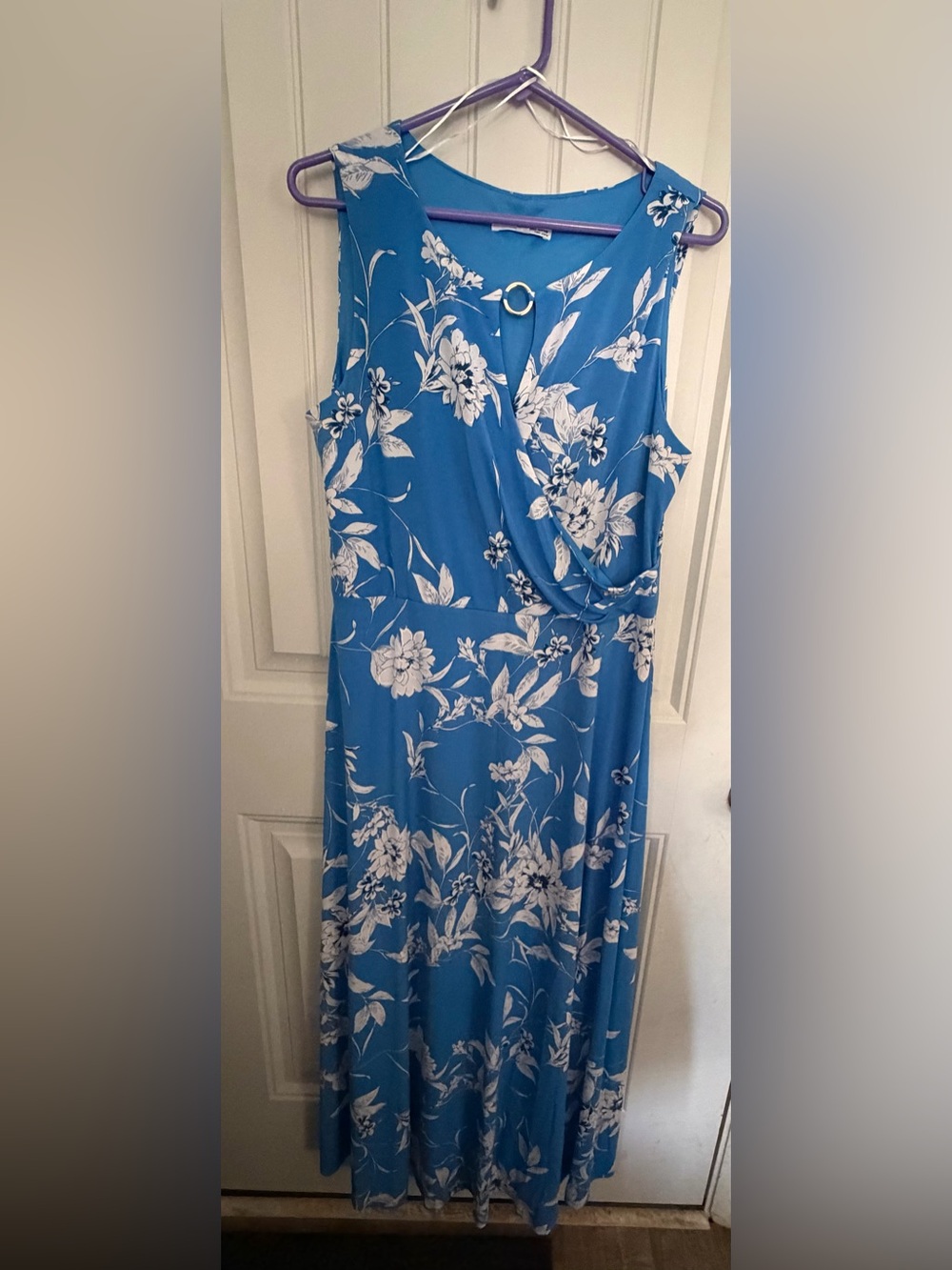 Floral Wrap-Front Sleeveless Dress in Blue and White